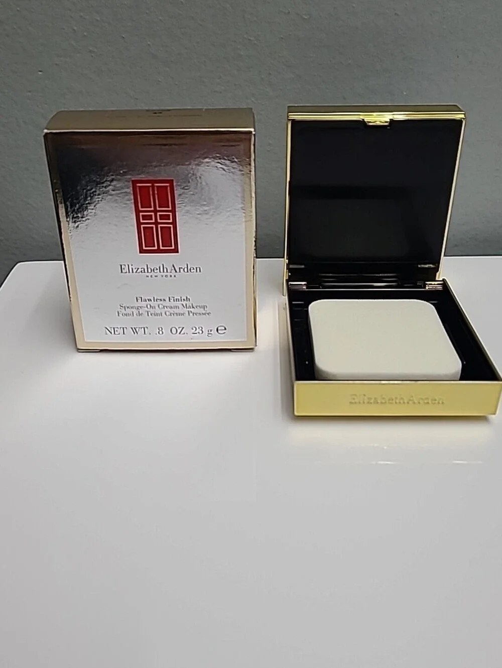 Elizabeth Arden Flawless Finish Sponge On Cream Makeup Cocoa #49